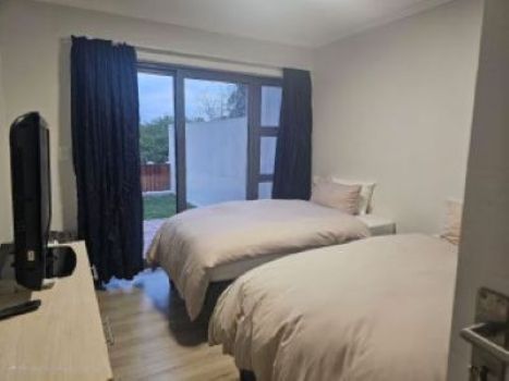 3/4 quarter sized beds